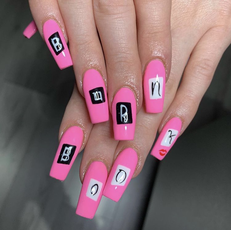 Pink Graduation nail art ideas