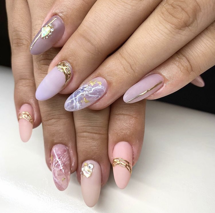 Classy elegant girly nail art ideas