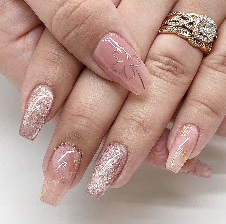 Glitter rose gold nails ideas