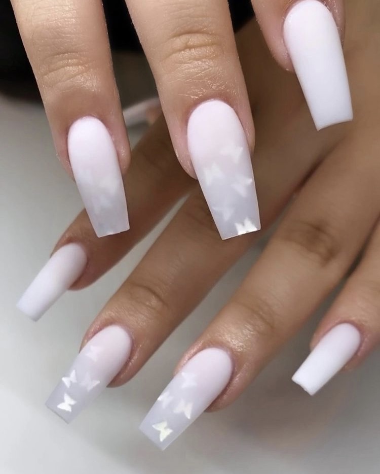 Ombre white nails ideas