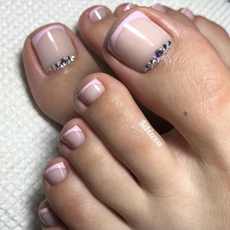 Pink french tip pedicure ideas